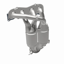 Load image into Gallery viewer, MagnaFlow Direct Fit Catalytic Converter 01-06 Toyota Highlander 2.4L
