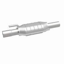 Load image into Gallery viewer, MagnaFlow Direct Fit Catalytic Converter 95 Dodge Ram 2500Hd 5.9L/8.