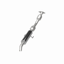 Load image into Gallery viewer, MagnaFlow Direct Fit Catalytic Converter 07-08 Toyota Yaris OEM