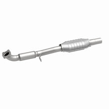 Load image into Gallery viewer, MagnaFlow Direct Fit Catalytic Converter 00-04 S40/V40 1.9L rr OEM