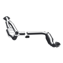 Load image into Gallery viewer, MagnaFlow Direct Fit Catalytic Converter 00-01Tahoe/Yukon V8 5.7L
