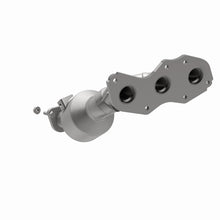 Load image into Gallery viewer, MagnaFlow Direct Fit Catalytic Converter 06-09 Toyota RAV4 3.5L