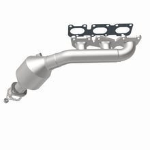 Load image into Gallery viewer, MagnaFlow Direct Fit Catalytic Converter 2009 Kia Borrego 3.8L Passenger Side