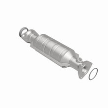 Load image into Gallery viewer, MagnaFlow Direct Fit Catalytic Converter 1998 Honda Odyssey 2.3L