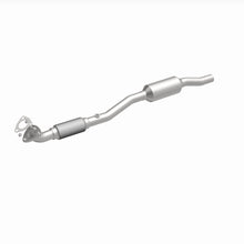 Load image into Gallery viewer, MagnaFlow Direct Fit Catalytic Converter 2008 Astra L4 1.8 OEM Underbody
