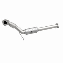 Load image into Gallery viewer, MagnaFlow Direct Fit Catalytic Converter 2001 Volvo V70 X/C 2.4L