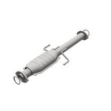Load image into Gallery viewer, MagnaFlow Direct Fit Catalytic Converter 02-04 Tacoma Rear 3.4L