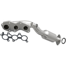 Load image into Gallery viewer, MagnaFlow Direct Fit Catalytic Conv California Grade 06-09 Lexus IS250 2.5L / 06-13 Lexus IS350 3.5L