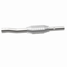 Load image into Gallery viewer, MagnaFlow Direct Fit Catalytic Converter 99-01 Grand Cherokee 4.0L