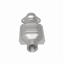 Load image into Gallery viewer, MagnaFlow Direct Fit Catalytic Converter 99-03 Lexus RX300 3.0L rear