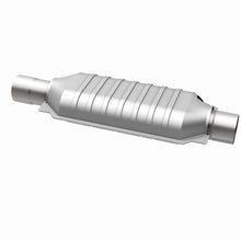 Load image into Gallery viewer, MagnaFlow Universal Catalytic Converter 2.5 Single O2 Boss