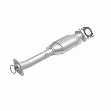 Load image into Gallery viewer, MagnaFlow Direct Fit Catalytic Converter 07 Titan 5.6L P/S rr OEM