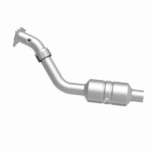 Load image into Gallery viewer, MagnaFlow Direct Fit Catalytic Converter 04-06 Chrysler Pacifica 3.5