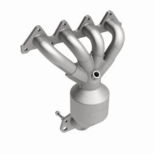 Load image into Gallery viewer, MagnaFlow Direct Fit Catalytic Converter 10-11 Hyundai Accent 1.6L