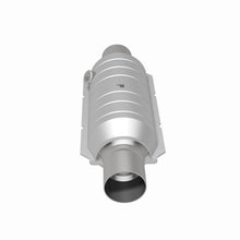 Load image into Gallery viewer, MagnaFlow Universal Catalytic Converter 2.00 HM Angled O2