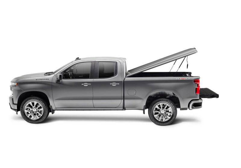 UnderCover 19-20 Chevy Silverado 1500 6.5ft Elite LX Bed Cover - Black - GTR Auto