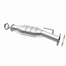 Load image into Gallery viewer, MagnaFlow Direct Fit Catalytic Converter 09-11 GMC Acadia 3.6L