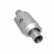 Load image into Gallery viewer, MagnaFlow Universal Catalytic Converter 1.75 Mid Bed Sensor