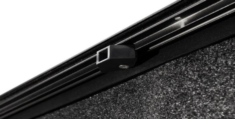 Retrax 99-06 Toyota Tundra Access/Double Cab (Short Bed) Retrax IX - GTR Auto