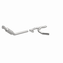 Load image into Gallery viewer, MagnaFlow Direct Fit Catalytic Converter OEM 2005 Dodge Ram 1500 Underbody