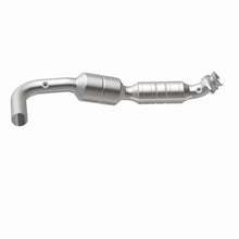 Load image into Gallery viewer, MagnaFlow Direct Fit Catalytic Converter 05-07 Ford E150 4.6L Driver Side