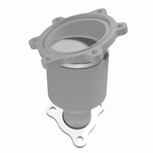 Load image into Gallery viewer, MagnaFlow Direct Fit Catalytic Converter 95-97 Altima 2.4L front 49S