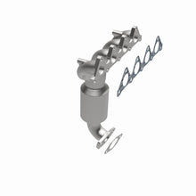 Load image into Gallery viewer, MagnaFlow Direct Fit Catalytic Converter 06-09 Hyundai Accent 1.6L