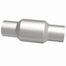 Load image into Gallery viewer, MagnaFlow Universal Catalytic Converter 2.25inch Preconv.