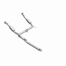 Load image into Gallery viewer, MagnaFlow DF Cat. Conv3/04-05 Ford Explorer 4.0L / 3/04-05 Mercury Mountaineer Y-Pipe Assembly