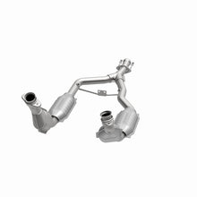 Load image into Gallery viewer, MagnaFlow Direct Fit Catalytic Converter 96-98 Ford Mustang 3.8L