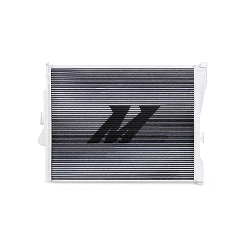 Mishimoto 99-06 BMW 323i/323i/328i/330i w/ Auto Transmission Performance Aluminum Radiator - GTR Auto