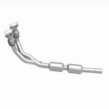 Load image into Gallery viewer, MagnaFlow Direct Fit Catalytic Converter 02-05 Golf 2.8L Underbody