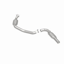 Load image into Gallery viewer, MagnaFlow Direct Fit Catalytic Converter 03-09 GM 2500/3500 Driver Side