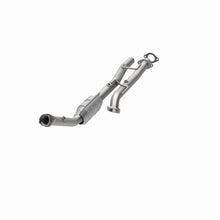 Load image into Gallery viewer, MagnaFlow Direct Fit Catalytic Converter 97-00 Explorer 4.0 Passenger Side