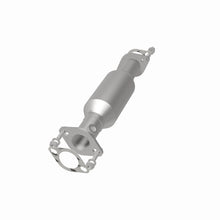 Load image into Gallery viewer, MagnaFlow Direct Fit Catalytic Converter 04-06 Outlander 2.4L
