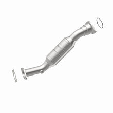 Load image into Gallery viewer, MagnaFlow Direct Fit Catalytic Converter 2008 Buick Lucerene 3.8L