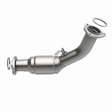 Load image into Gallery viewer, MagnaFlow Direct Fit Catalytic Converter 99-02 Toyota 4 Runner 3.4L Front