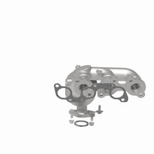Load image into Gallery viewer, MagnaFlow Direct Fit Catalytic Converter Avalon/Sienna front manif