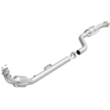 Load image into Gallery viewer, MagnaFlow Direct Fit Catalytic Converter 01-04 Mercedes E320 Driver Side CA