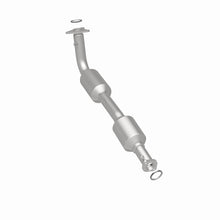 Load image into Gallery viewer, MagnaFlow Direct Fit Catalytic Converter 07-09 Toyota Tundra/Sequoia V8 4.7L