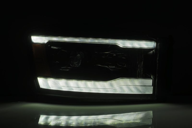 AlphaRex 06-08 Dodge Ram 1500HD PRO-Series Proj Headlights Plank Style Alpha Black w/Seq Signal/DRL - GTR Auto