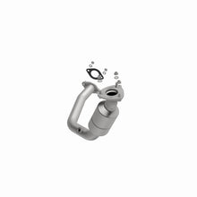 Load image into Gallery viewer, MagnaFlow Direct Fit Catalytic Converter 04 Chevy Malibu 3.5L