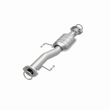 Load image into Gallery viewer, MagnaFlow Direct Fit Catalytic Converter 99-02 4Runner Rear 3.4L