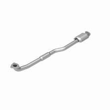 Load image into Gallery viewer, MagnaFlow Direct Fit Catalytic Converter 99-02 Daewoo Leganza 2.2L