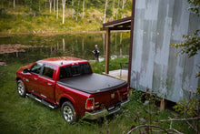Load image into Gallery viewer, UnderCover 19-20 Ram 1500 (w/o Rambox) 5.7ft SE Bed Cover - Black Textured