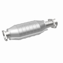Load image into Gallery viewer, MagnaFlow Direct Fit Catalytic Converter 94-97 Montero 3.5L rear 49S