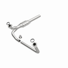 Load image into Gallery viewer, MagnaFlow Direct Fit Catalytic Converter Chevrolet/GMC 1500 1/2 Ton