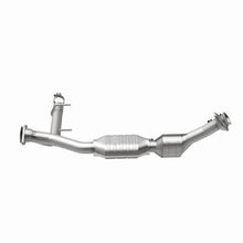 Load image into Gallery viewer, MagnaFlow Direct Fit Catalytic Converter 03 Lincoln Navigator 5.4L