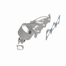 Load image into Gallery viewer, MagnaFlow Direct Fit Catalytic Converter 06 Kia Optima 2.7L
