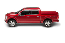 Load image into Gallery viewer, UnderCover 2018 Chevy Silverado (19 Legacy) 6.5ft Elite LX Bed Cover - Glory Red